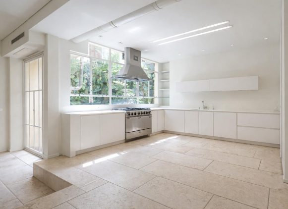 garden apartment for sale Neve Tzedek interior natural light